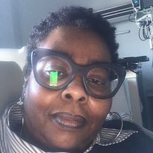 Meet your Posher, Paula